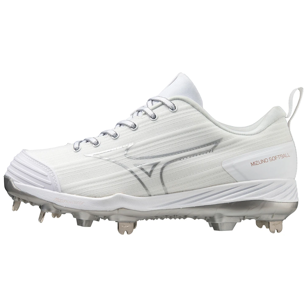 Mizuno Sweep 6 Low Womens Metal Softball Cleats 4 Mizuno Sweep 6 Low Womens Metal Softball Cleats - Image 4