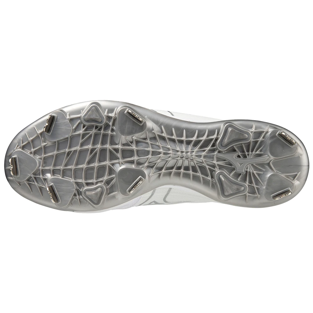 Mizuno Sweep 6 Low Womens Metal Softball Cleats 2 Mizuno Sweep 6 Low Womens Metal Softball Cleats - Image 2